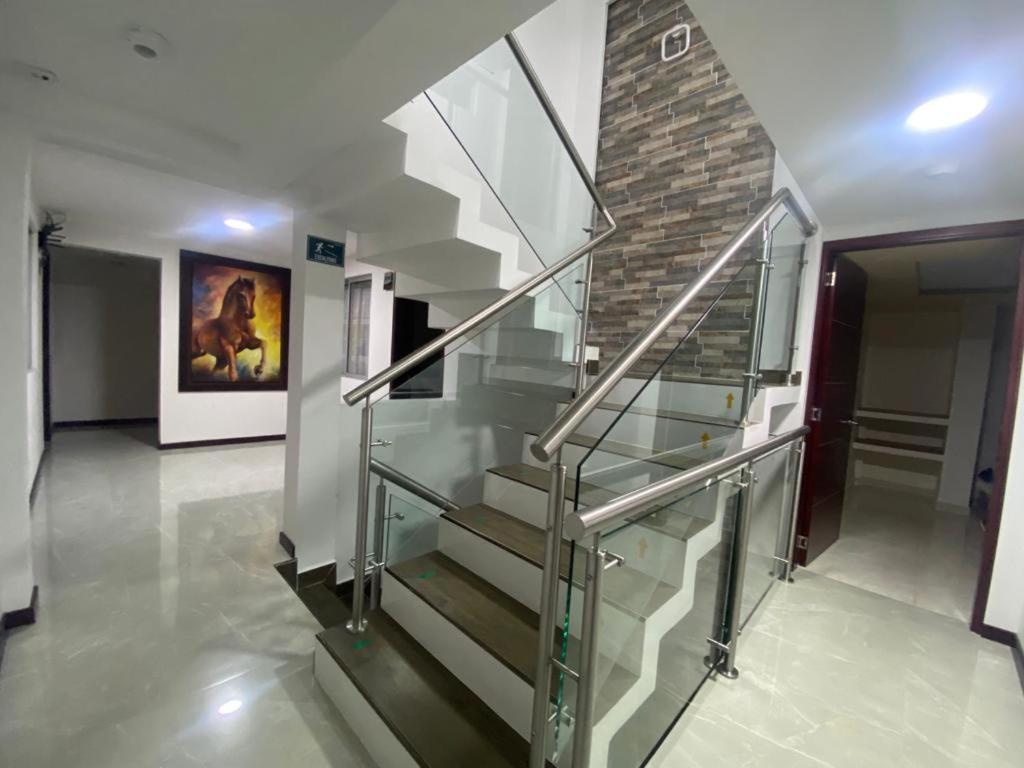 Hotel Dubai Suite Pasto Exteriör bild