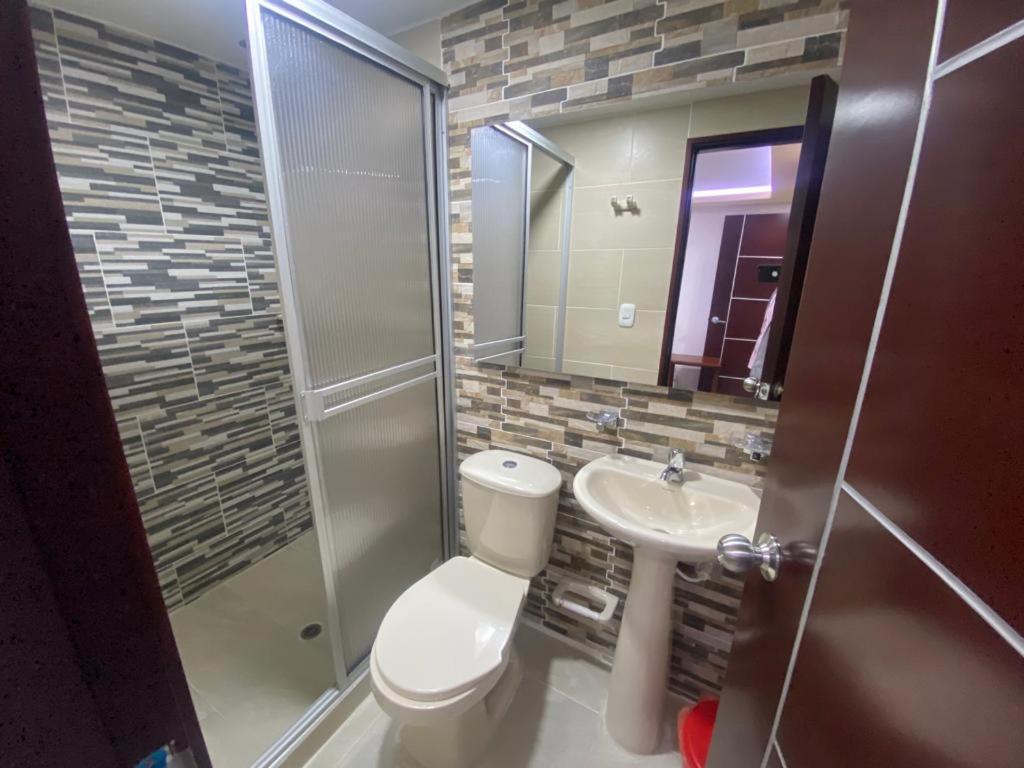 Hotel Dubai Suite Pasto Exteriör bild